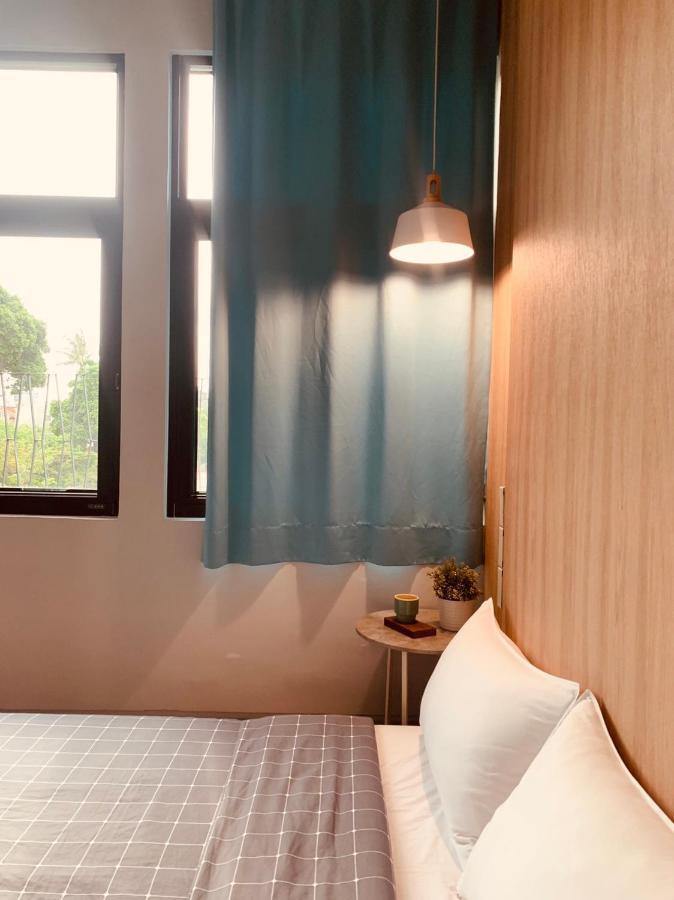Oyaji Guesthouse-依人數床位數計價開放房型 Tainan Dış mekan fotoğraf