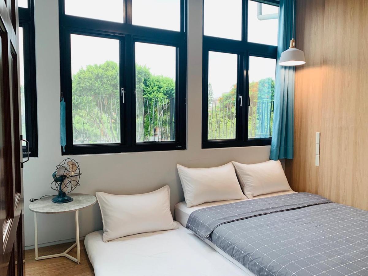 Oyaji Guesthouse-依人數床位數計價開放房型 Tainan Dış mekan fotoğraf