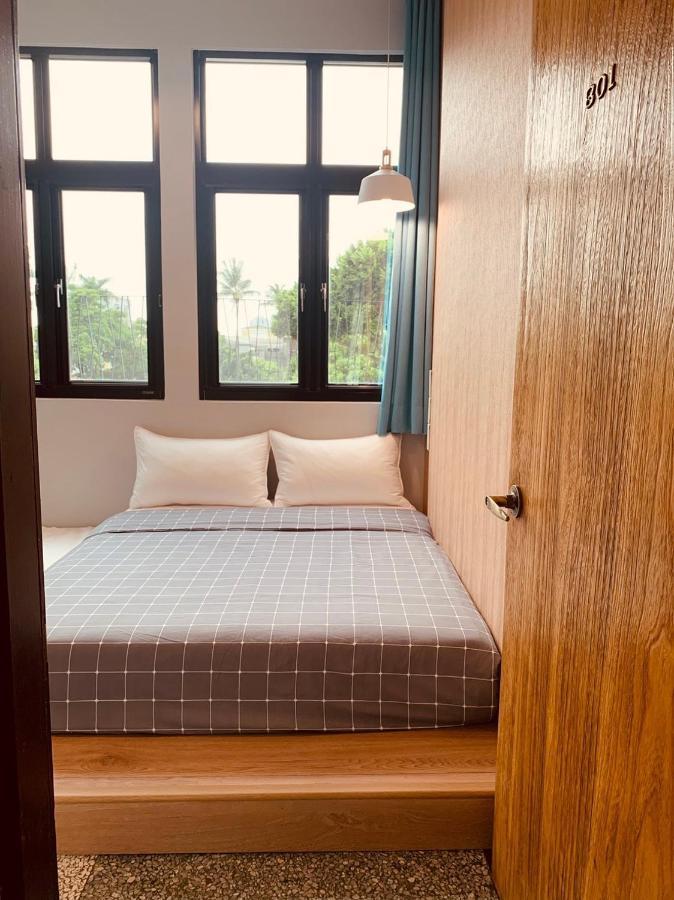 Oyaji Guesthouse-依人數床位數計價開放房型 Tainan Dış mekan fotoğraf