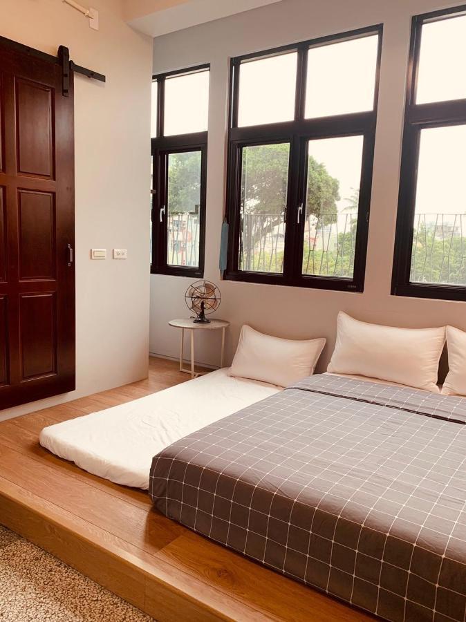 Oyaji Guesthouse-依人數床位數計價開放房型 Tainan Dış mekan fotoğraf
